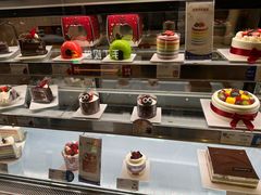 -巴黎贝甜(华堂新辰汇店)