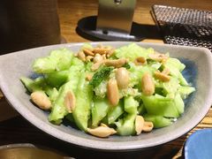 拍黄瓜-鑫釜山海鲜烧烤(鑫丰国际店)