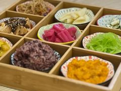 -轻蔬不用等·素食(江苏路店)