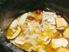 -野·大山里野生菌石锅土鸡(益田假日店)