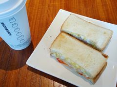 -星巴克(西安旺座现代城店)