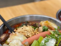 -小四川麻辣烫(九村西路店)