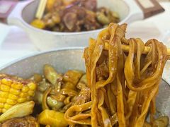 -内蒙焖面大盆骨餐馆(山大路店)