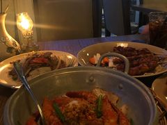 -Cau Go Vietnamese Cuisine