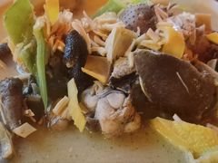 -拾光音乐餐酒吧(告庄星光夜市店)