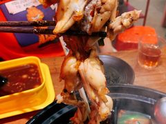 牛蛙-串门邻居串串火锅(云南南路店)