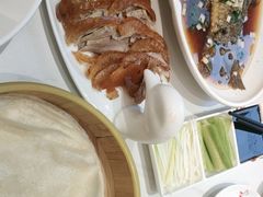 -梅利汴京烤鸭•开封豫菜地标店(铁北街店)