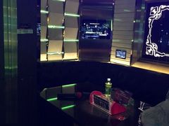 -温莎KTV(珠江路店)