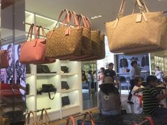 -COACH蔻驰(百联奥特莱斯广场店)