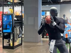 -UNDER ARMOUR(淮海755店)