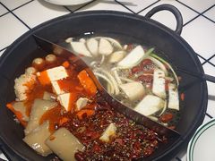 -巴隆门重庆老火锅(太湖路店)