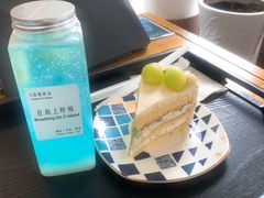 -莫内艺术岛海景咖啡