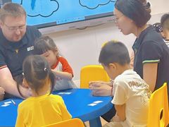 -英孚教育青少儿(滨江中心)