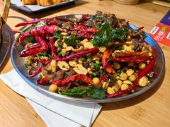 -洱火云南酸菜牛肉火锅(石景山当代商城店)