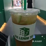 手打柠檬🍋喝出异域风情