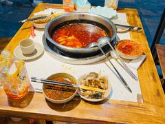 -肖肖酸萝卜鱼火锅(总店)