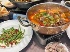 -香山湖家家宴(中山陵店)
