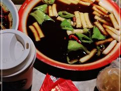 -沪小胖小龙虾(淮海中路旗舰店)