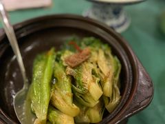 啫啫生菜煲-誉八仙粤菜(万象天地店)