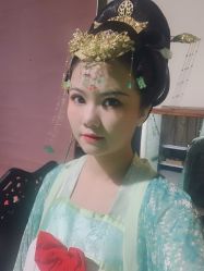 -盘子女人坊古装写真摄影(厦门总店)