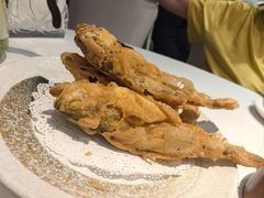 炸小黄鱼-香雪海饭店中餐厅(人民桥店)