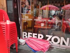 -BHC炸鸡(明洞总店)