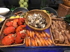 -圣丰索菲特·2 On 988 Café 自助餐厅