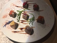 -穹六人间 people 6(岳阳路店)
