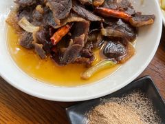 -朝伟清真铜瓢牛肉馆(三十年老·店)