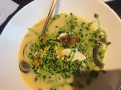 -蝴蝶里·粤菜·点心(滨江龙湖店)