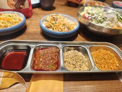 -明洞阿姨·韩式酱蟹烤肉·创意料理(三元桥店)