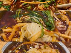 -柳州肥姨妈大骨螺蛳粉(江宁万达店)