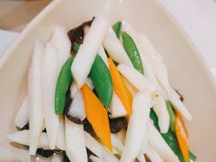 甜豆云耳炒山药-鹿港小镇(黄金店)