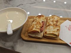 -高玛纳驴肉火烧(一世界店)