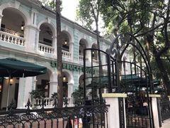 -星巴克臻选(广州沙面店)