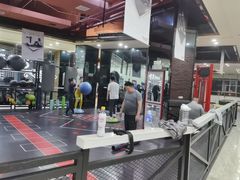 -奇迹健身·恒温游泳(杜鹃万达店)