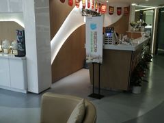 -极光口腔·矫正种植修复(锦江店)