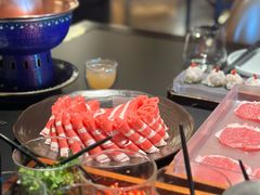 -老牌坊云南鱼豆花火锅(哈西万达店)