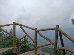 -罗田薄刀峰风景区