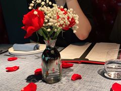 -弦月窗LUNETTE BY AMANDA(复兴路店)