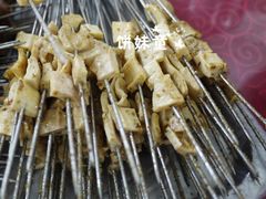 -清真磊磊烧烤老店(饮虎池街34号店)