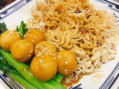 咖喱鱼蛋捞丁-華叔茶記