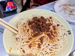 凉面-巴厘龙虾·榜首油焖大虾(音乐学院·沿江酒馆店)
