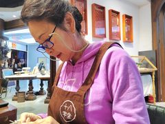 -十八字金·银饰·拼豆·开蚌DIY(魏公芳华里店)