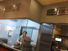 -The Habit Burger Grill 哈比特汉堡(爱琴海店)