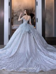 -MANLI BRIDAL婚纱