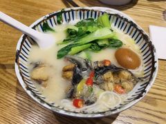 -鲜越鲜鱼粉(财富购物中心店)