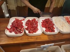 -天成·潮州牛肉脆肉鱼生蚝自助火锅