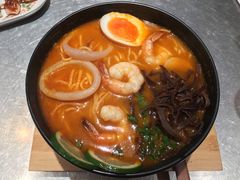 冬阴功大虾线食-火山屋台(新街口创始店)