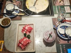 -尚尚仙·酸汤猪手·猪肚鸡火锅(华联万柳购物中心店)